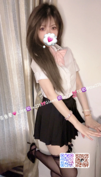 ʚ 骨感極品711店員 ɞ 💗莉莉：168.C.41.22歲