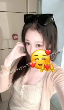 沐沐：163/48/D/25歲🔅不怕你玩就怕你不敢😏