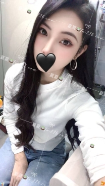 氣質服裝設計師🔅薇娜：163/E/50/25歲