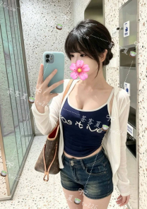 洛雪：158/E+/48/21歲🔅甜美可愛超有女友fu的妹妹！