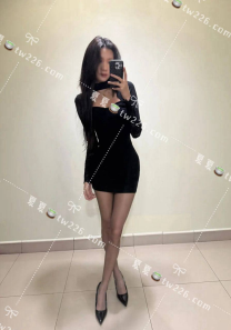 一眼就吸引人的高挑身材🔅樂樂：165/47/C/25歲