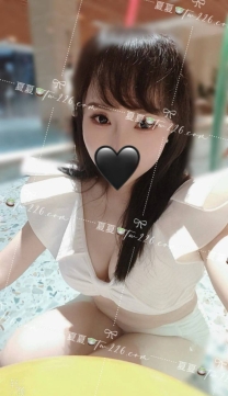 饑渴騷婦🔅薇薇：160/D/47/30歲