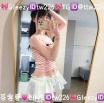 ʚ 甜美黏人的護理生 ɞ 小莓：158.C.43.20歲 圓圓臉蛋配上水汪